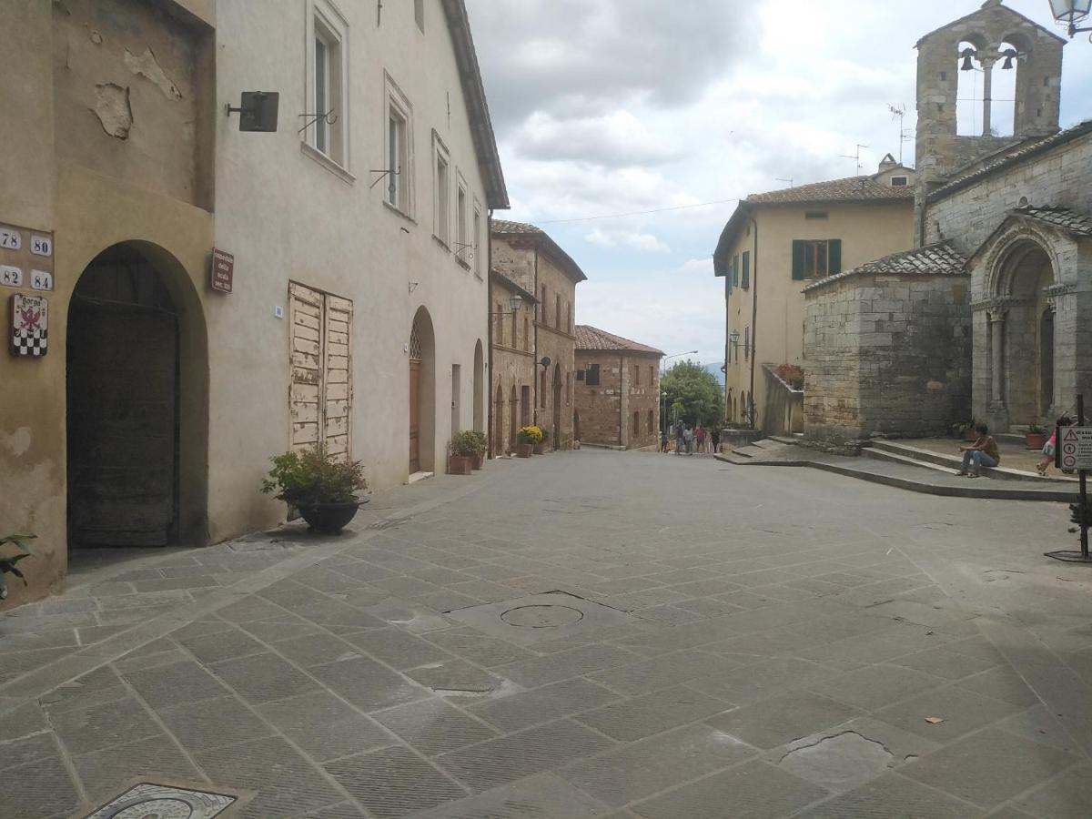 Residenza Storica Il Pozzo Lägenhet San Quirico dʼOrcia Exteriör bild